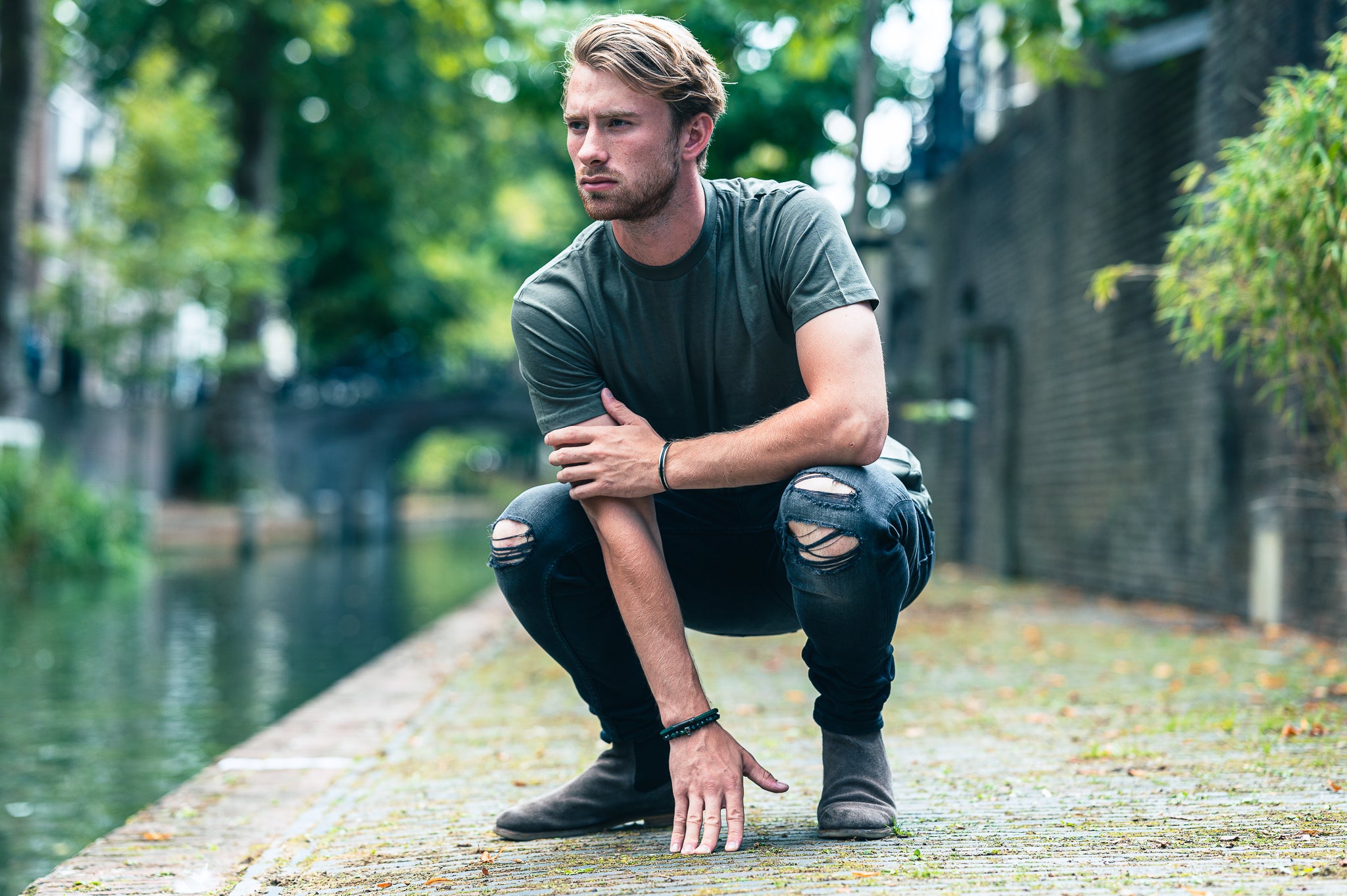 Wat te doen als je leren armband nat is geworden?