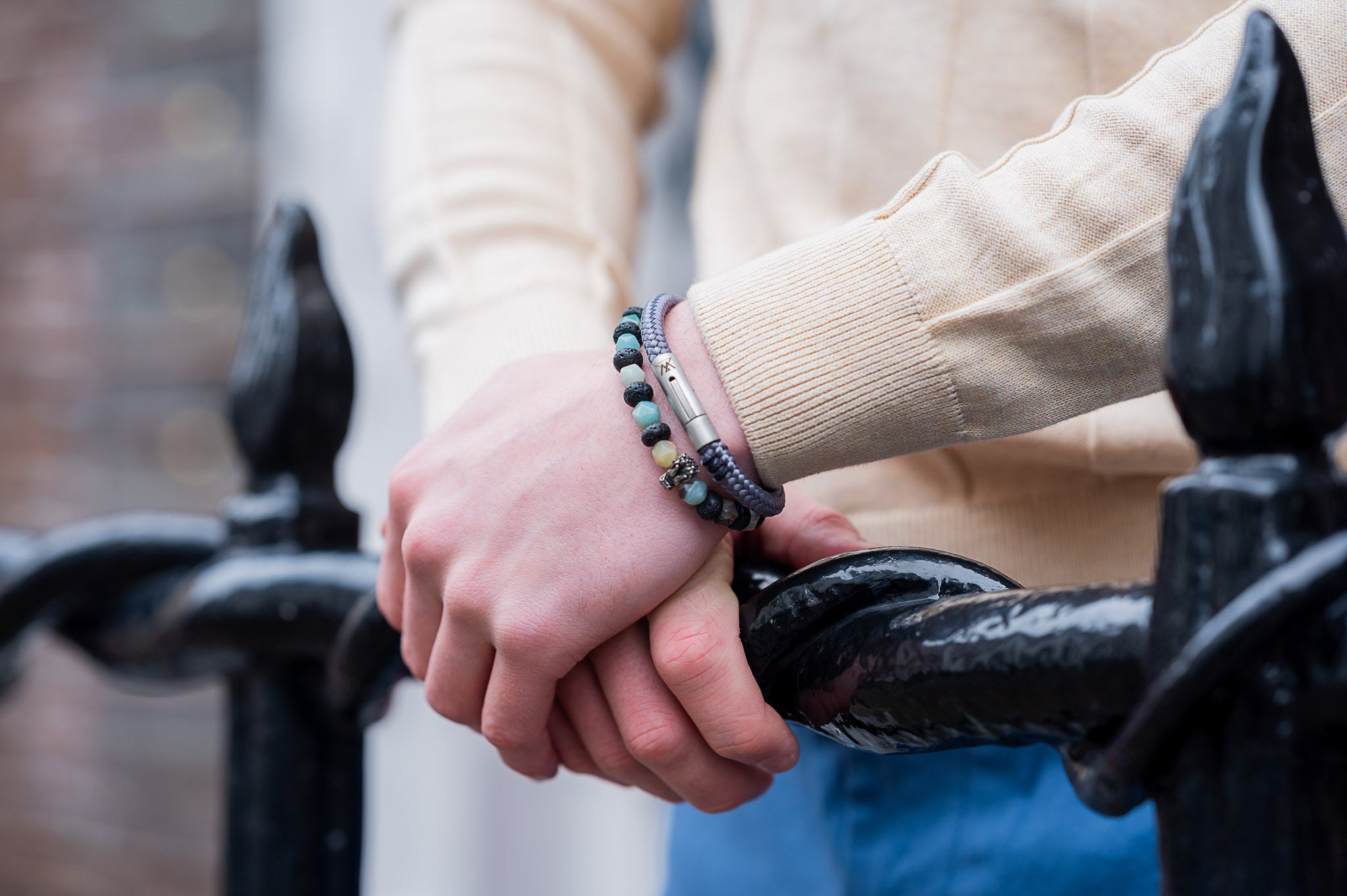 Dubbel touw armbanden voor heren: De nieuwste trend