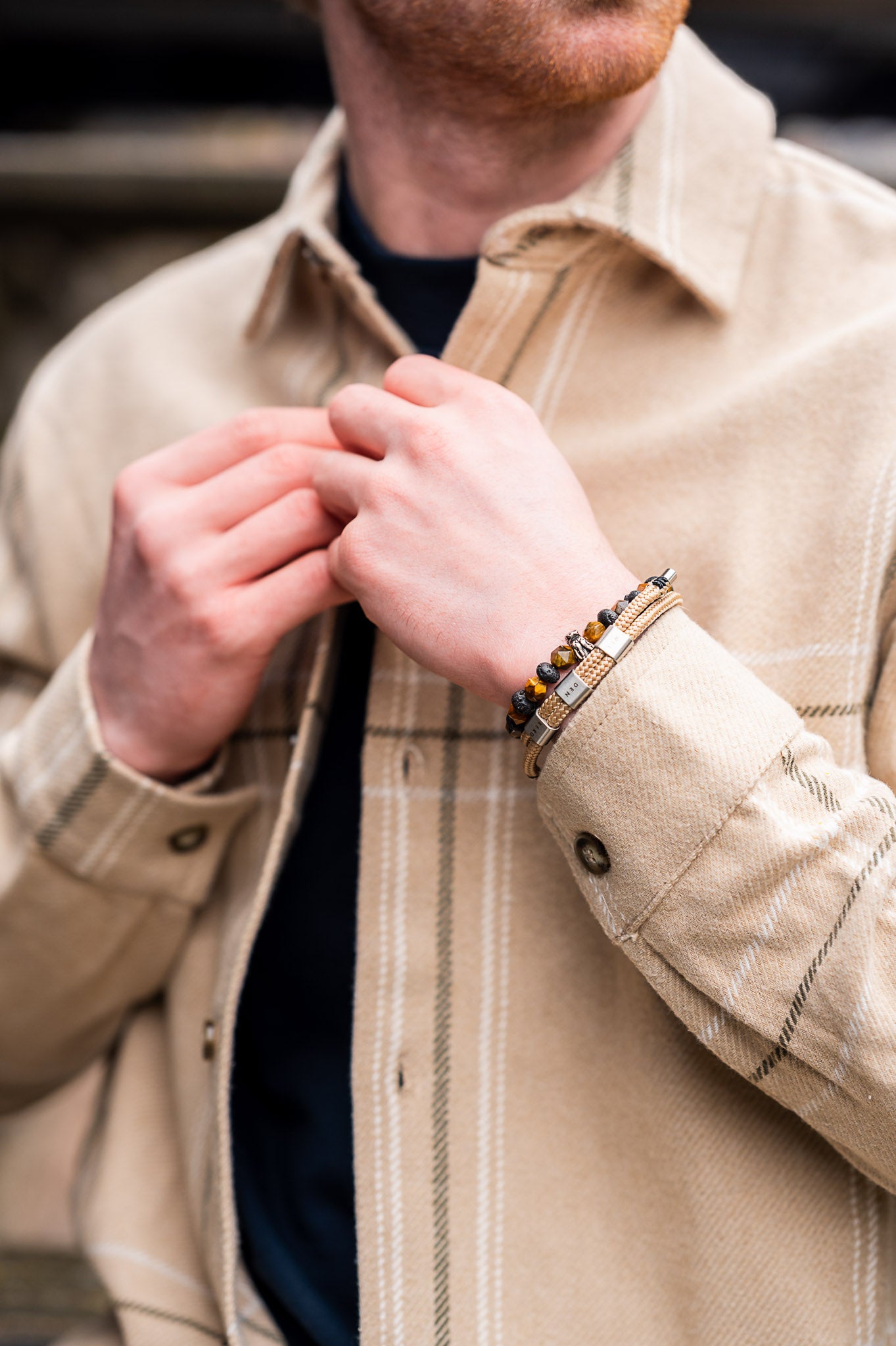 Wat te doen als je stalen armband verkleurd of dof wordt?