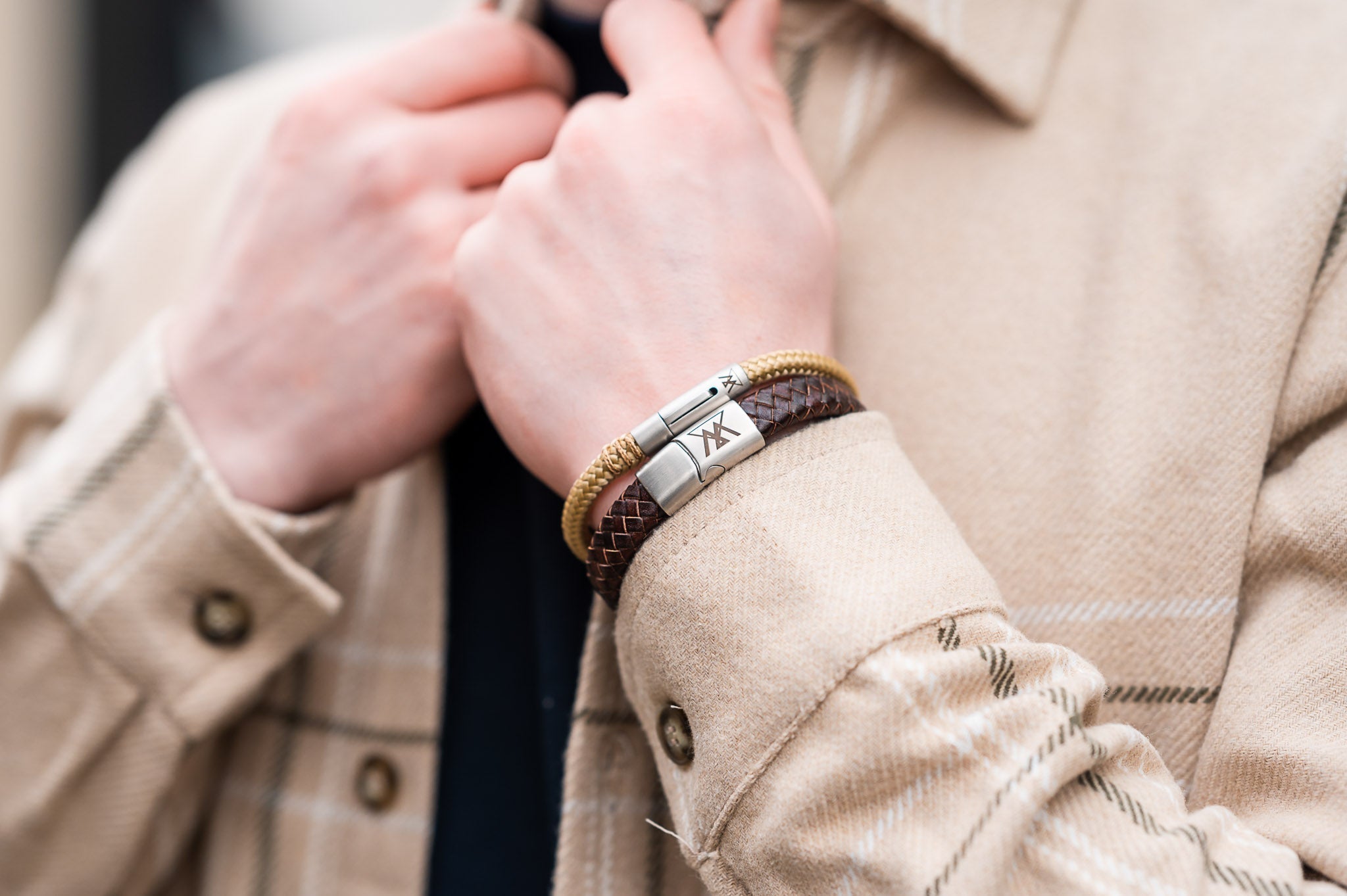 Leren Armband Reinigen: Onderhoudstips & Advies