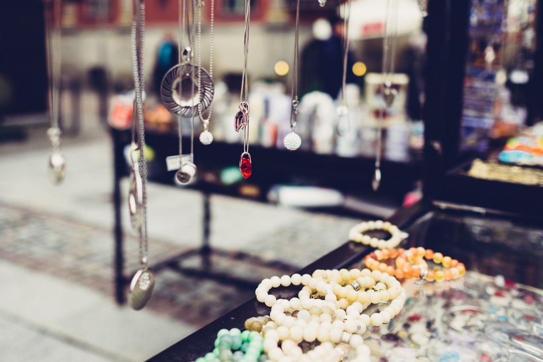 Welke sieraden zijn geschikt voor stoere mannen?